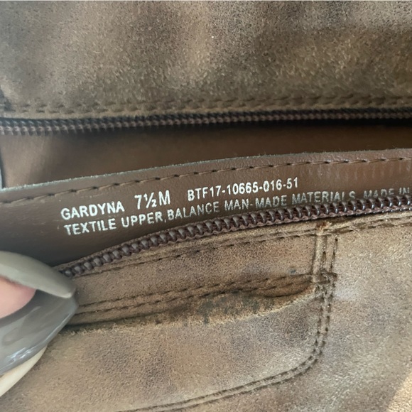 Ladies Gardyna lace-up/zipper Baretraps Boots size 7.5 - Picture 2 of 5